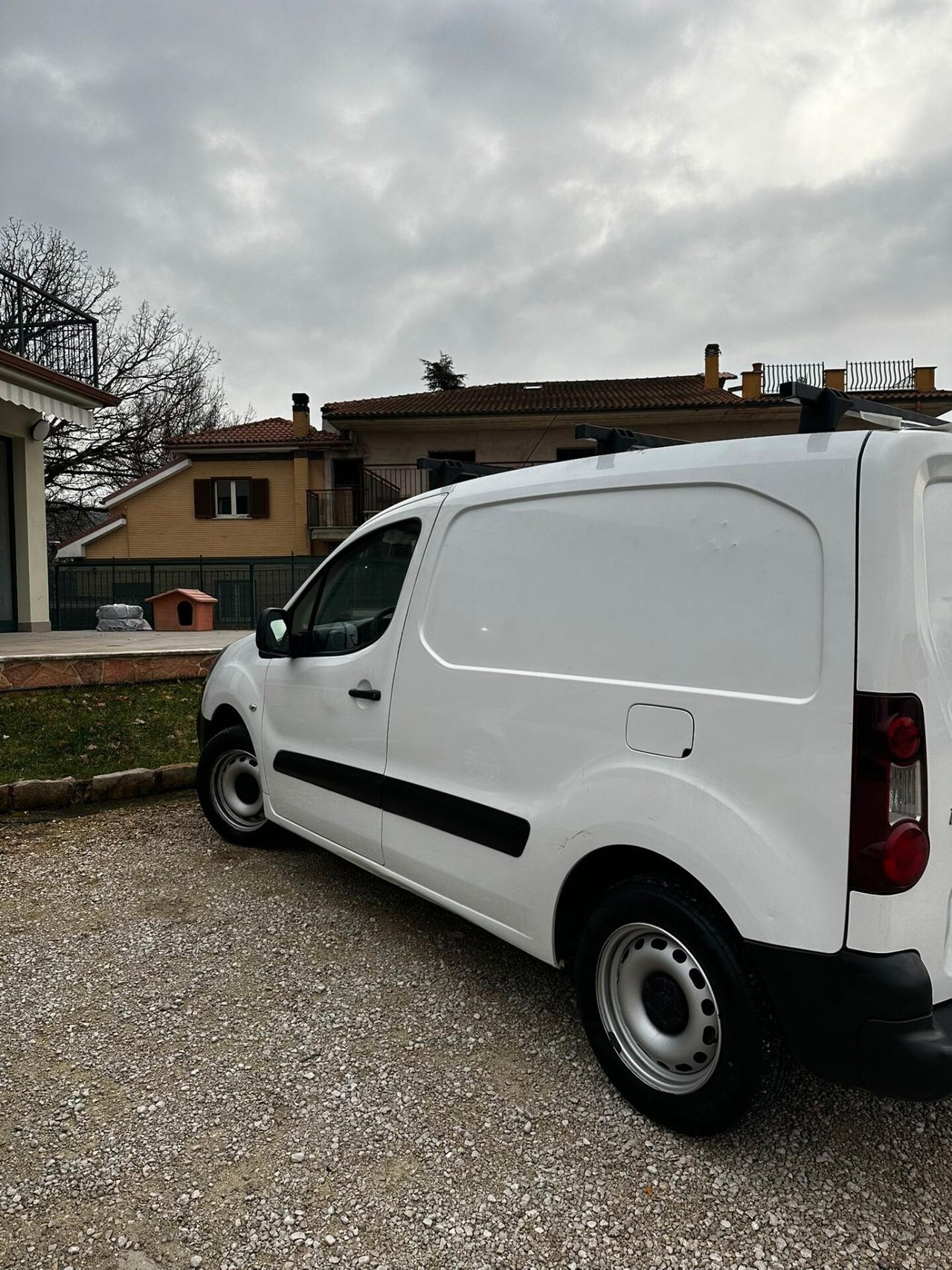 Citroen Berlingo 2017 3 posti