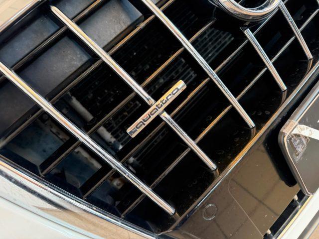 AUDI Q5 3.0 V6 TDI quattro S tronic //TETTO//NAVI//