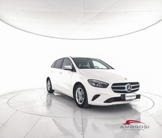 MERCEDES-BENZ CLA sse B 180 d Automatic Sport