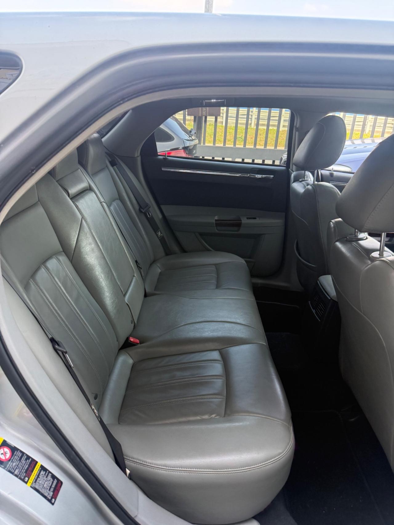 Chrysler 300C 3.0 V6 CRD cat DPF Touring