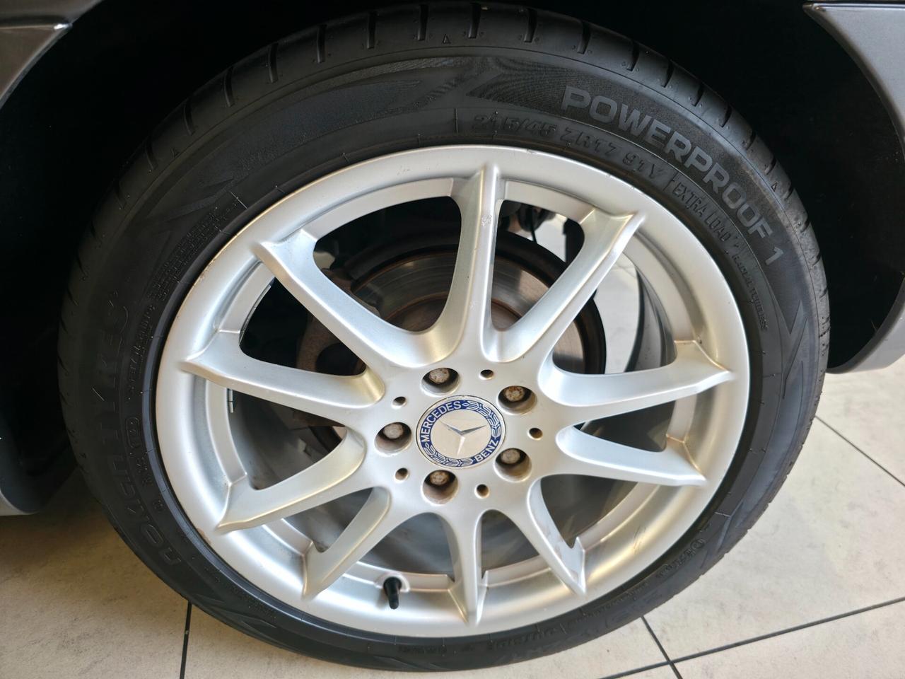 Mercedes-benz B 180 AUTOMATIC