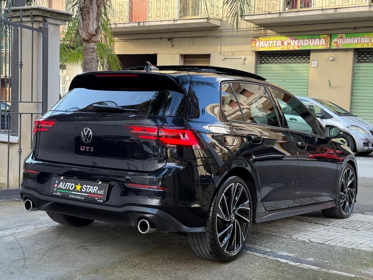 Volkswagen Golf 8 GTI 2.0 TSI 245 CV