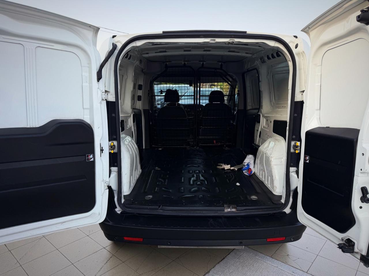 Fiat Doblo Doblò 1.4 T-Jet Natural Power PL-TN Cargo Maxi Lamierato SX