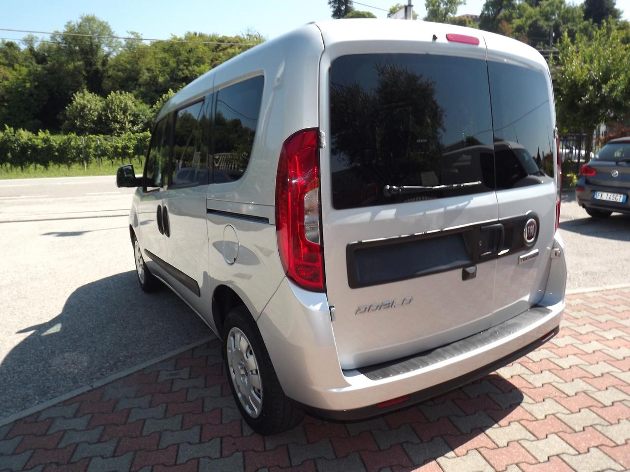 Fiat Doblo Doblò 1.6 MJT 120CV S&S PC-TN Cargo Lounge N1 autocarro 5 posti