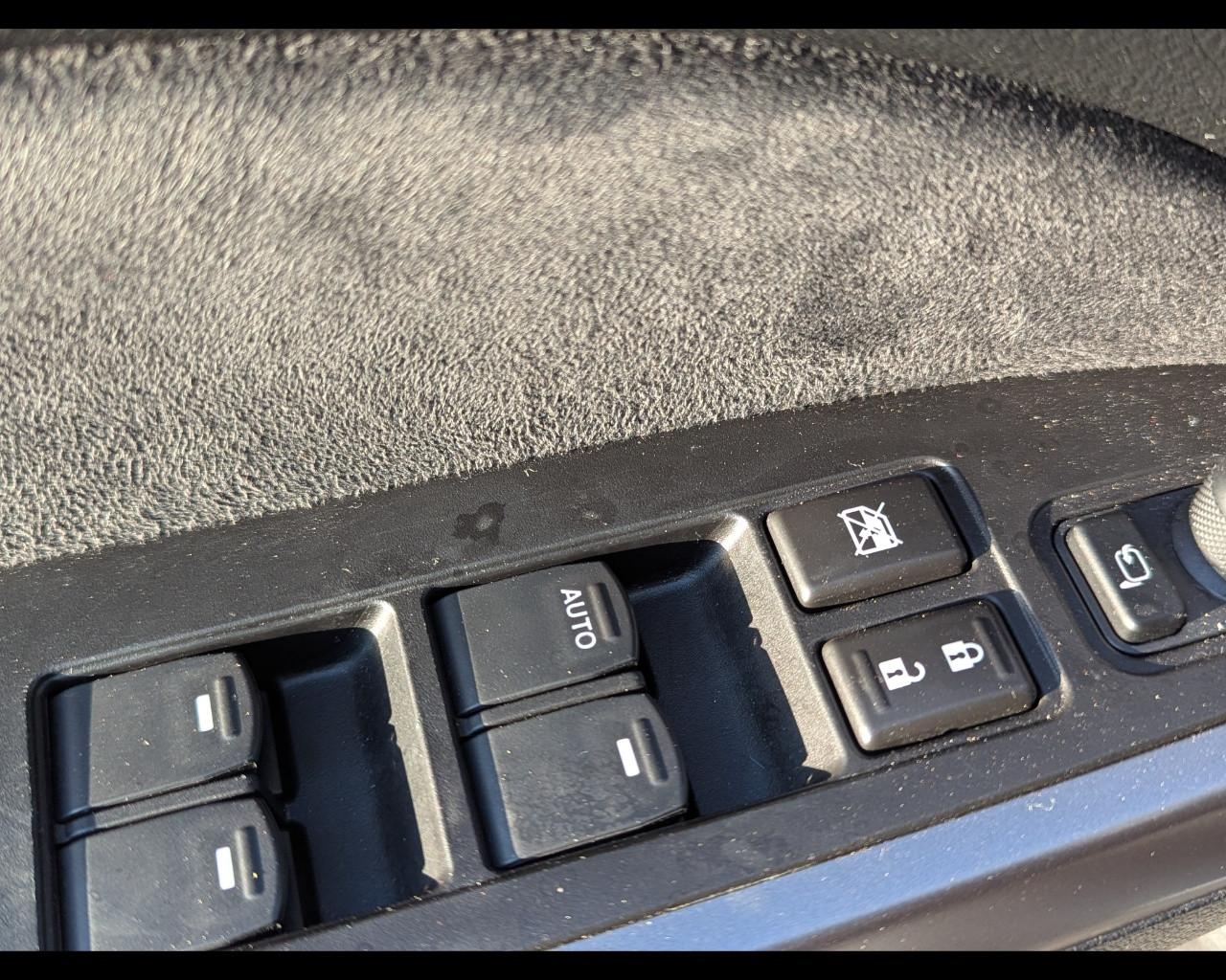 SUZUKI Vitara (2015) - Vitara 1.4 Hybrid Top