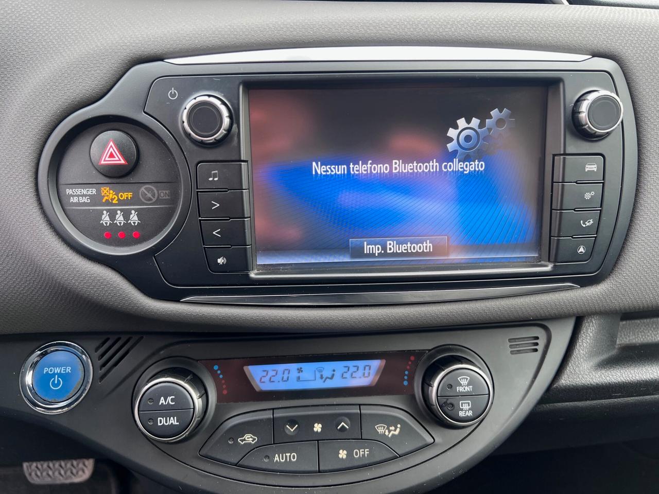 Toyota Yaris 5pt 1.5h 75cv Active OK NEOPAT. TELCLIMA/CAMERA