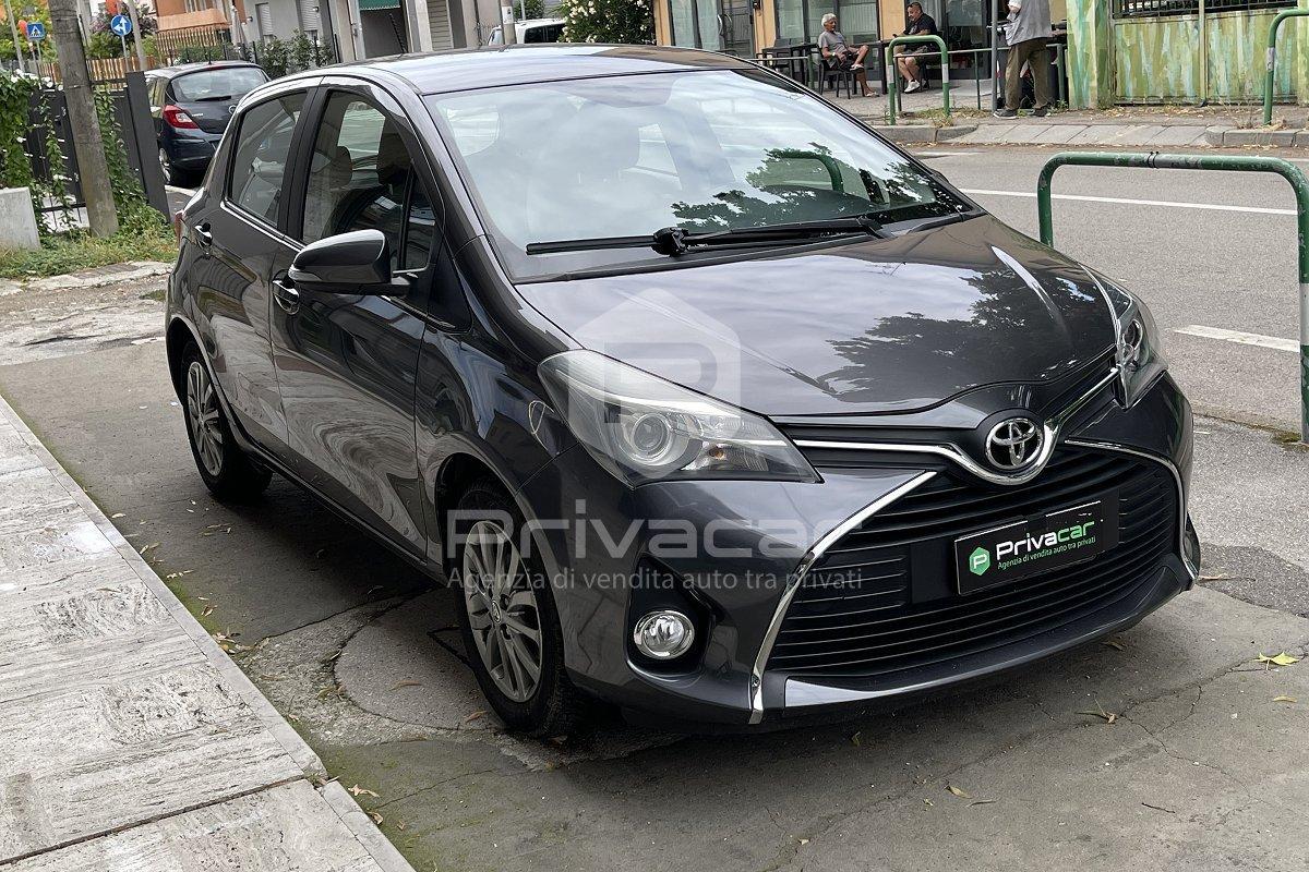 TOYOTA Yaris 1.0 5 porte