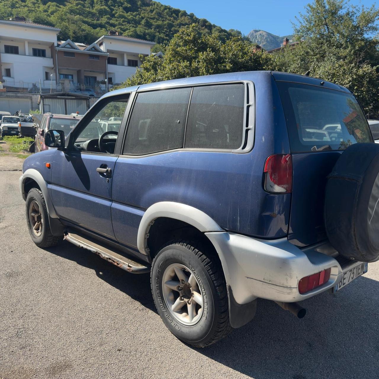 Nissan Terrano II 2.7 Tdi 3 porte SE autocarro 2 posti tassa ridotta