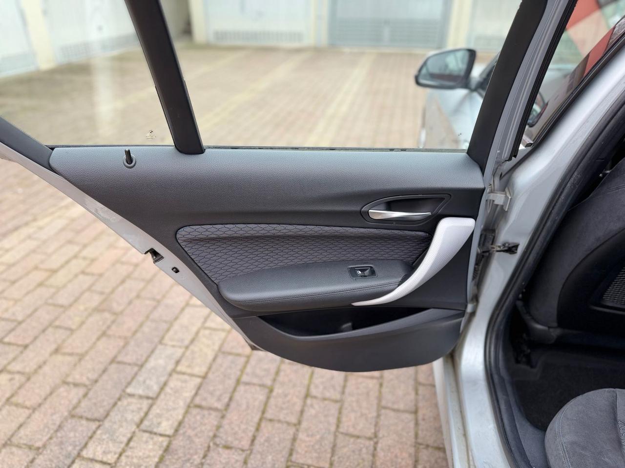 Bmw 116 M Sport 116 d EfficientDynamics #8742