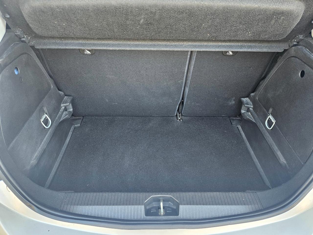 Opel Corsa 1.2 Coupé IMPIANTO GPL
