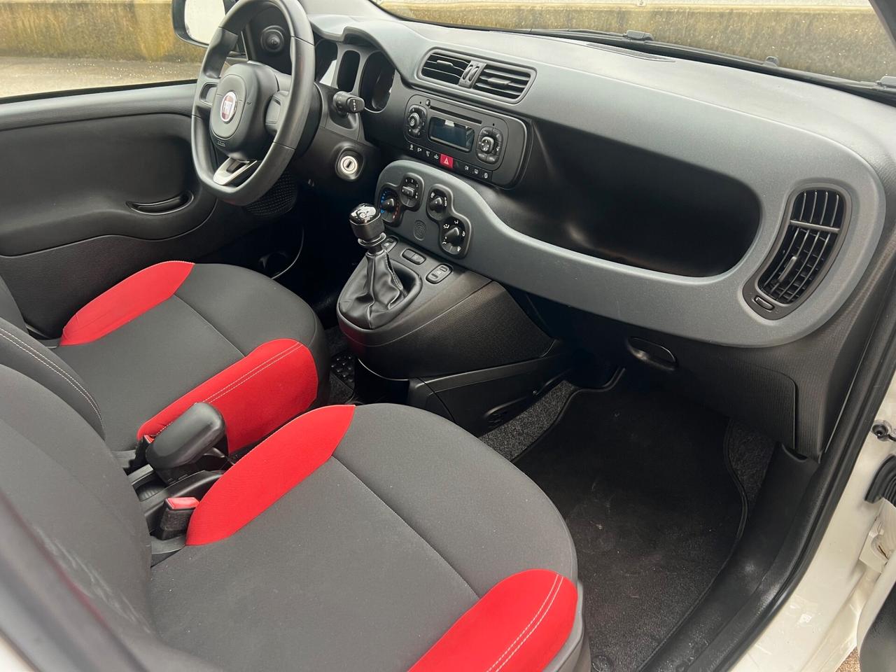 Fiat Panda LOUNGE NEOPATENTATI