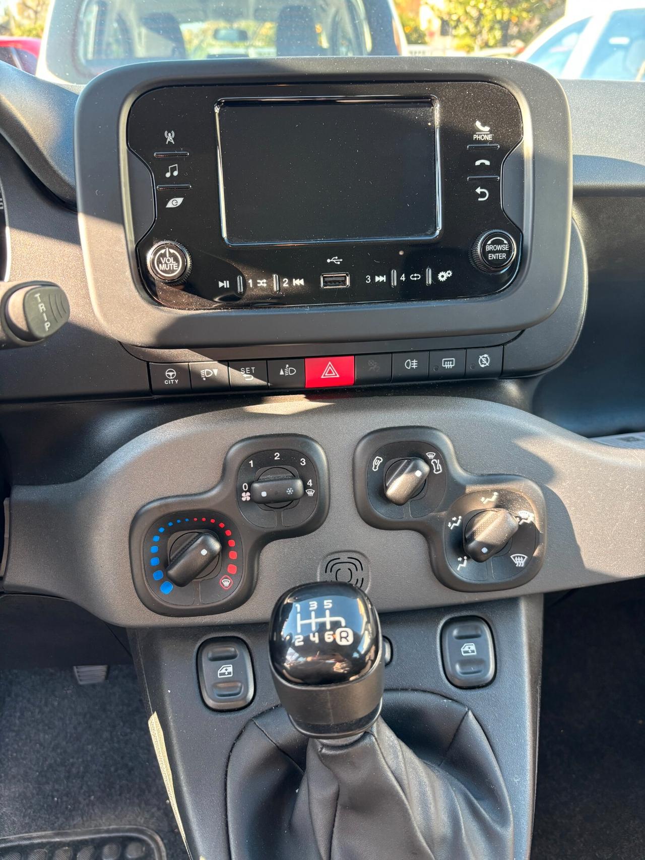 FIAT PANDA 1.0 firefly hybrid City Life s&s 70cv