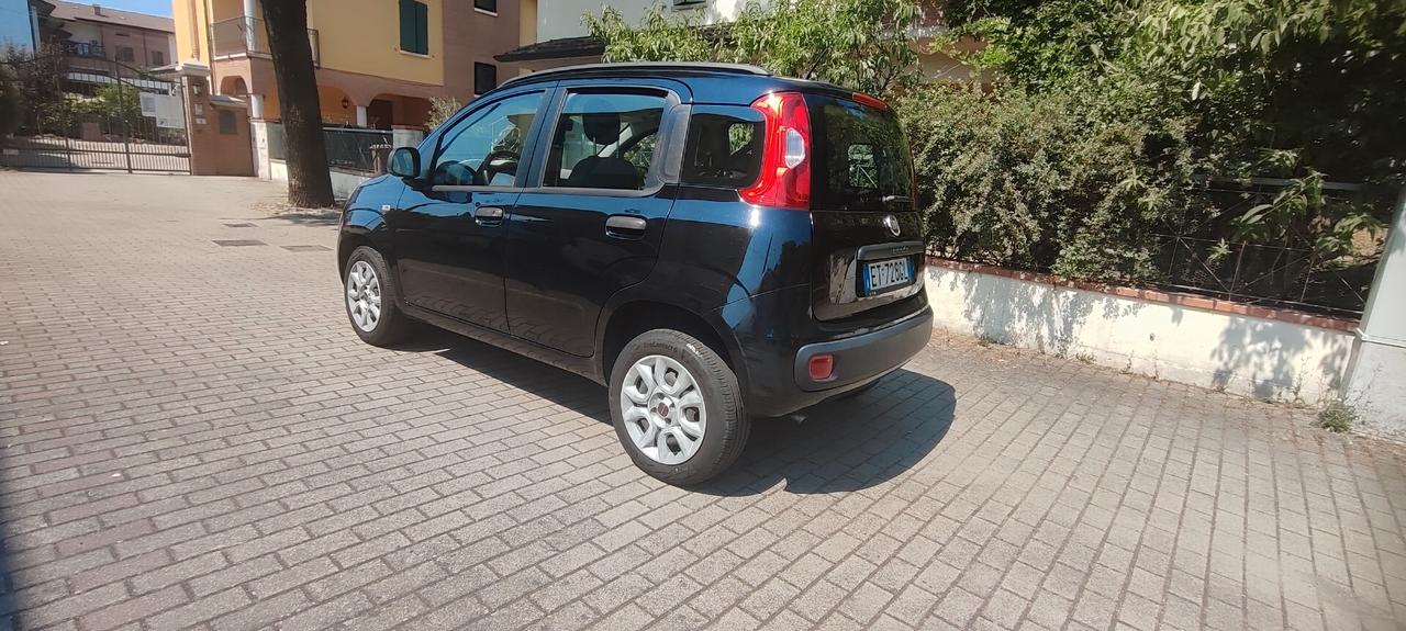 Fiat Panda 0.9 TwinAir Turbo Natural Power Lounge