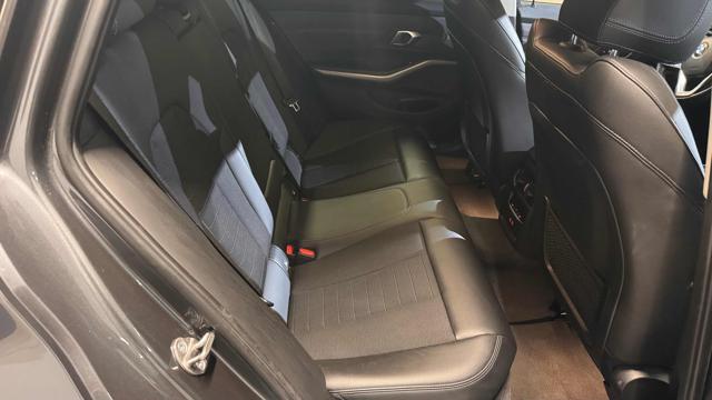 BMW 318 d 48V Touring Sport