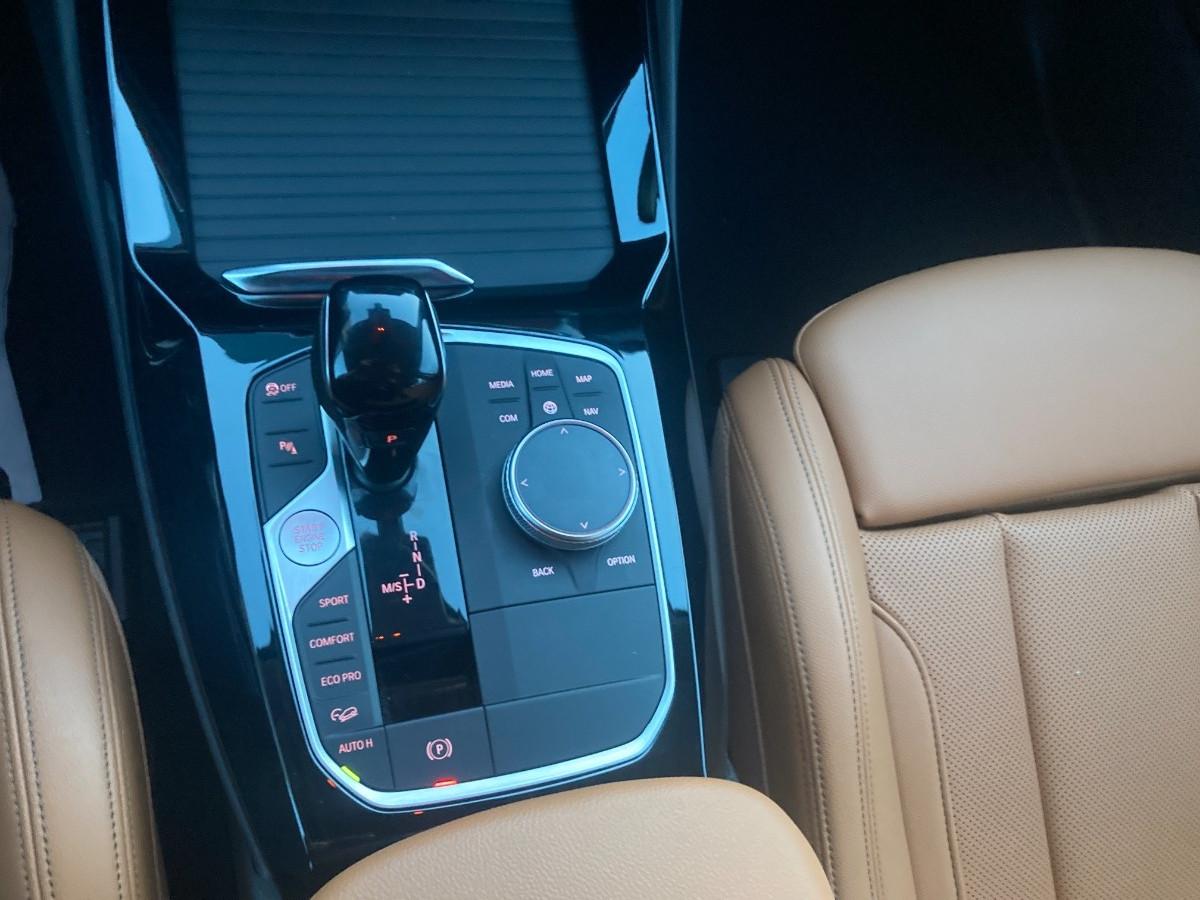 BMW X3 xdrive20d mhev 48V auto