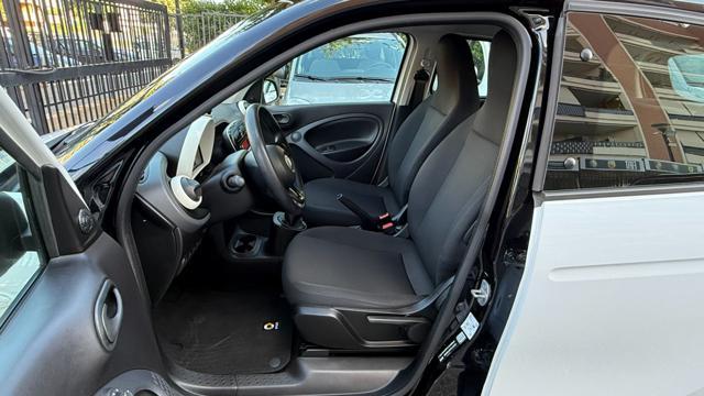 SMART ForFour 70 1.0 PASSION *C.L.15*BLUETOOTH*CRUISE*
