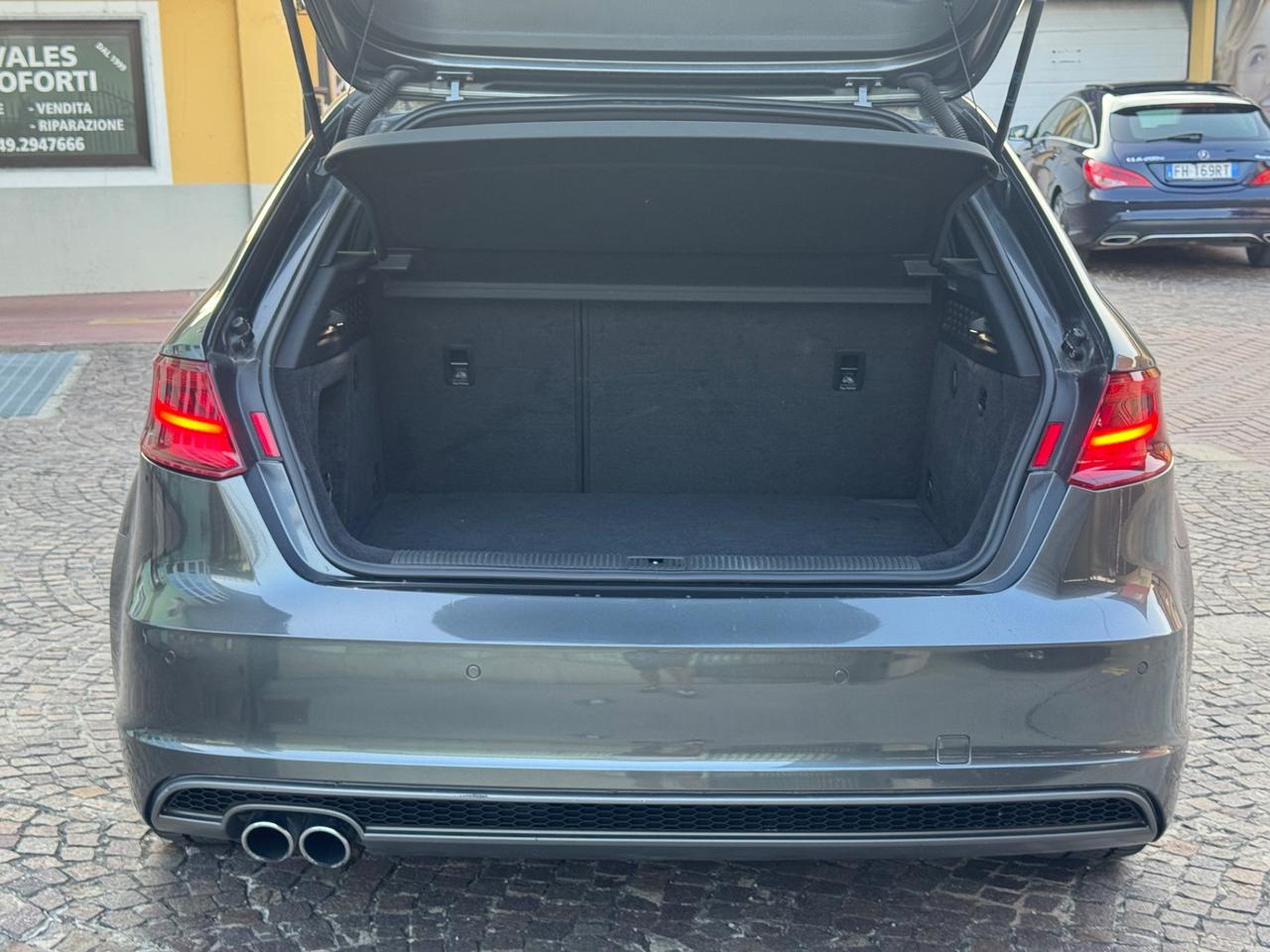 Audi A3 2.0 TDI 184CV quattro Stronic Sline