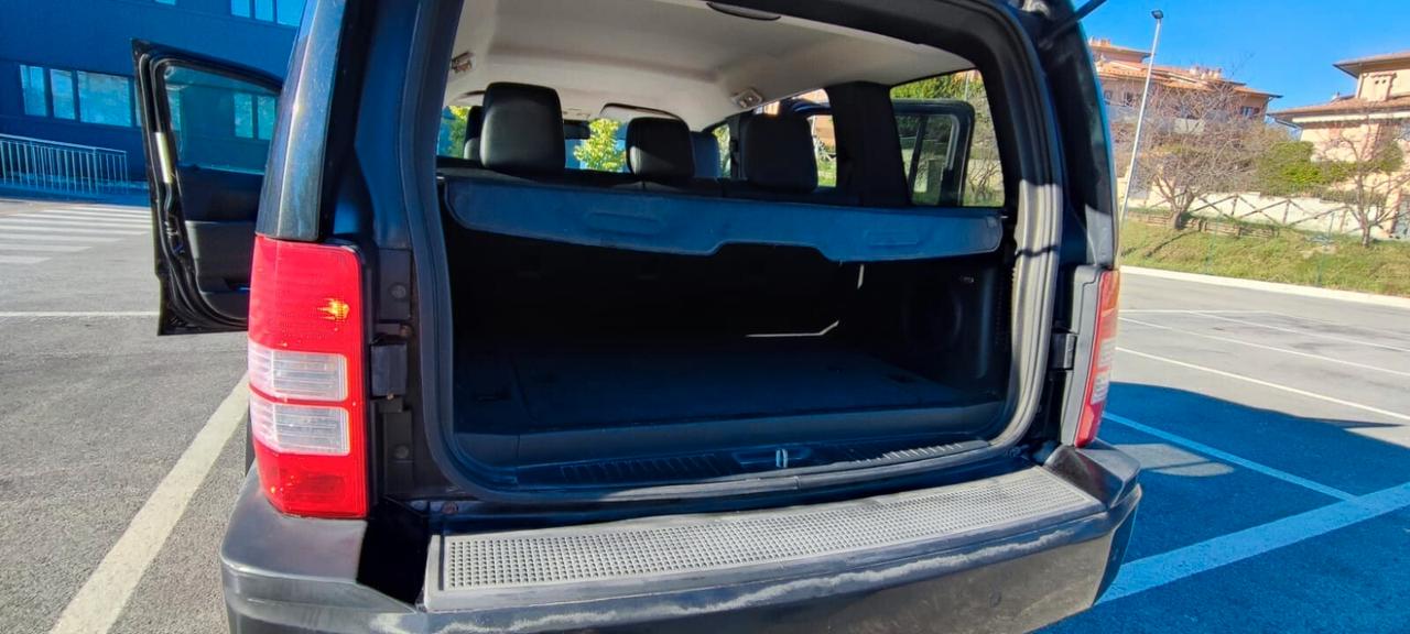 Jeep Cherokee 2.8 CRD DPF Limited Auto