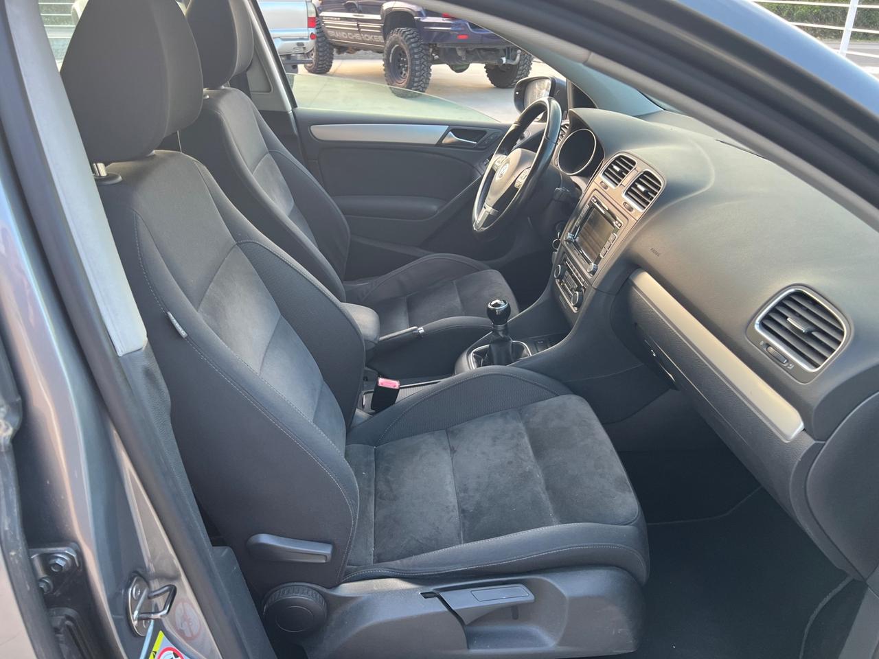 Volkswagen Golf 1.6 TDI DPF 5p. Highline