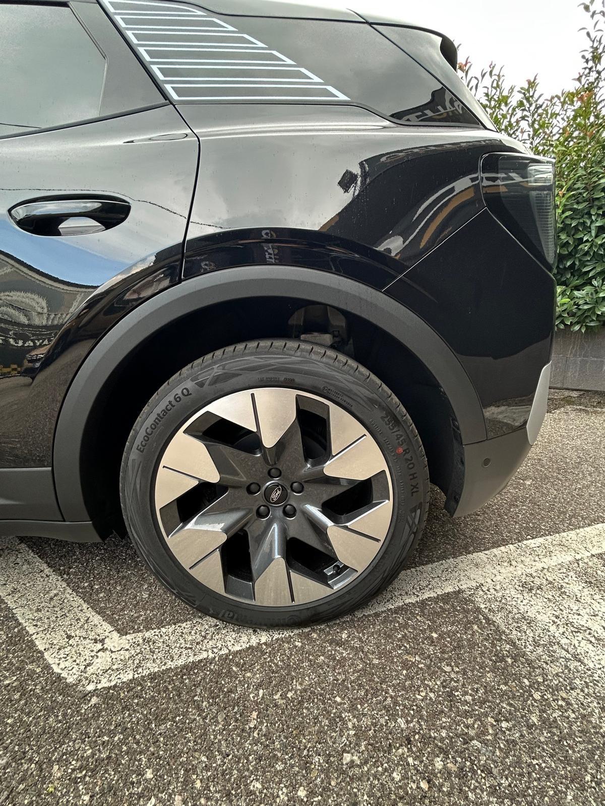 Ford Explorer-e Extended Range AWD Premium 340 CV PREZZO REALE