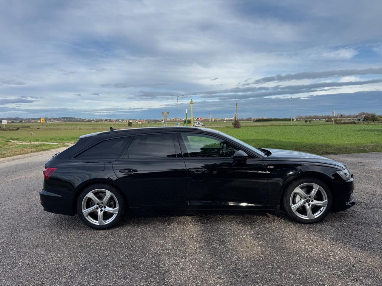 Audi A6 Avant 40 2.0 TDI quattro ultra S tronic Business Plus