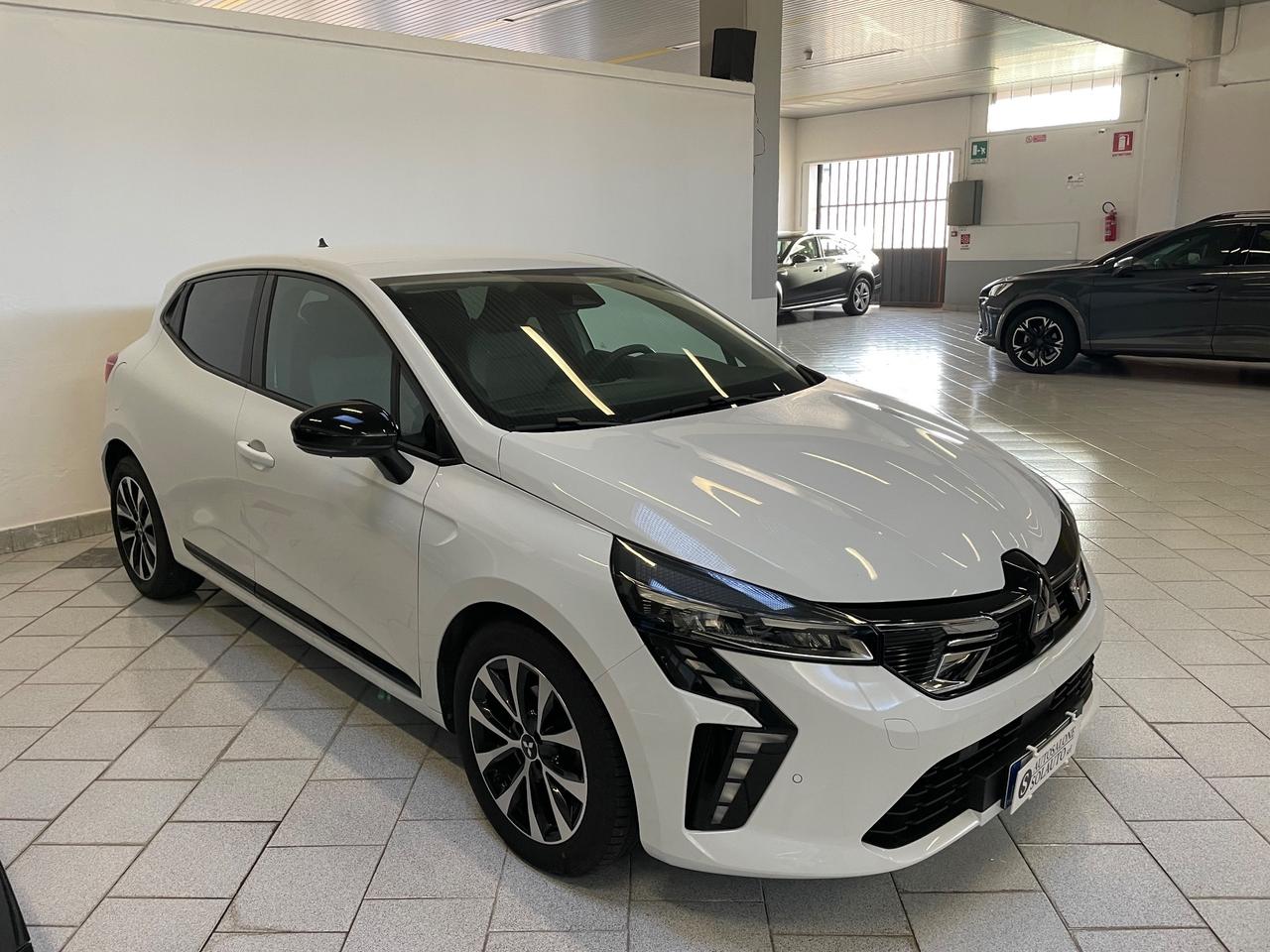 Mitsubishi Colt 1.0L turbo 90 CV Invite