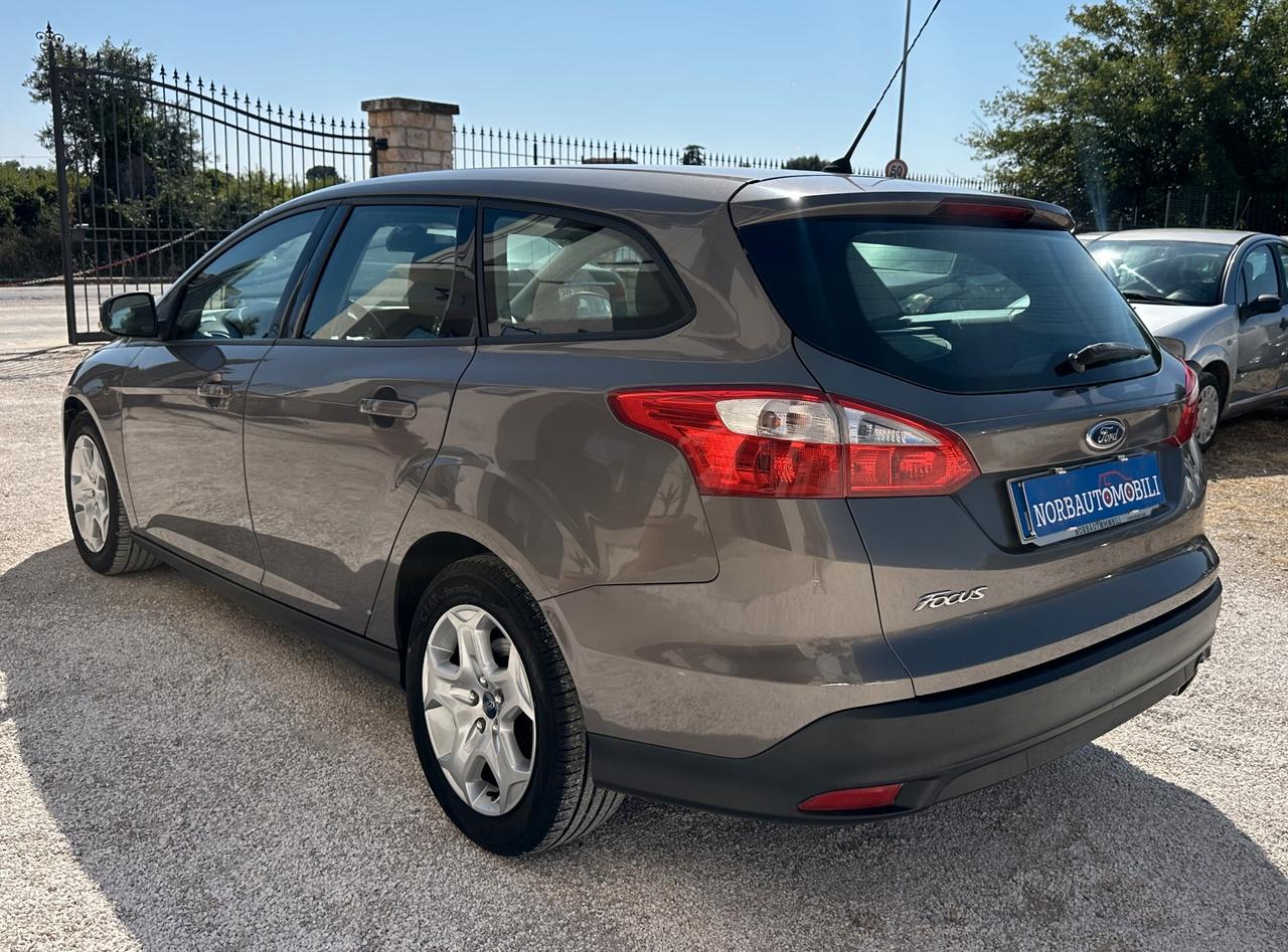 Ford Focus 2.0 TDCi 115 CV Powershift Titanium 2013
