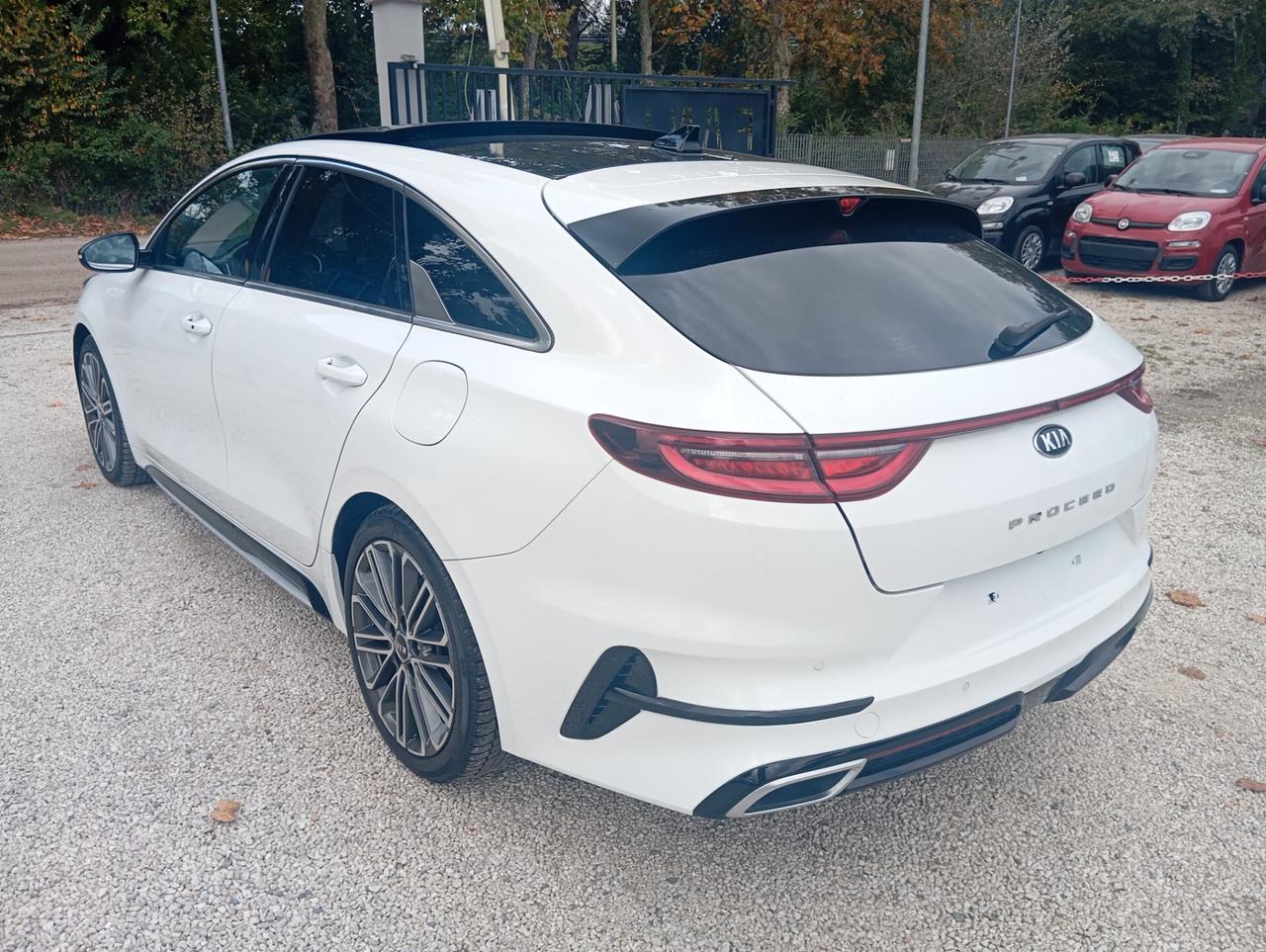 Kia ProCeed 1.6 CRDI DCT GT Line