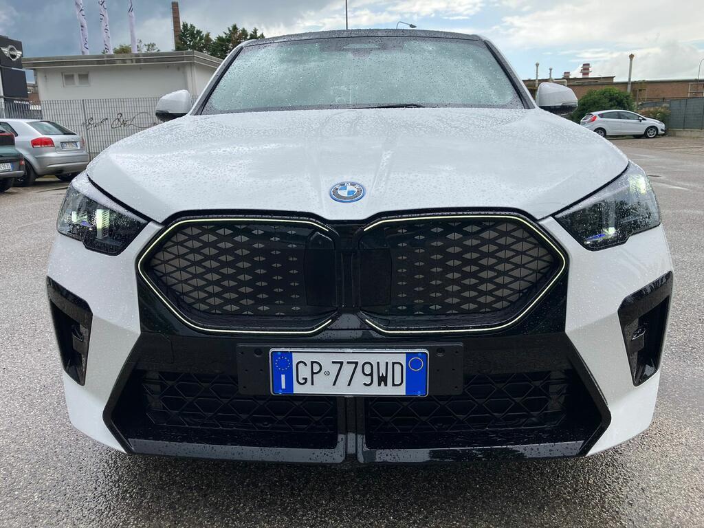 BMW iX2 30 MSport xDrive