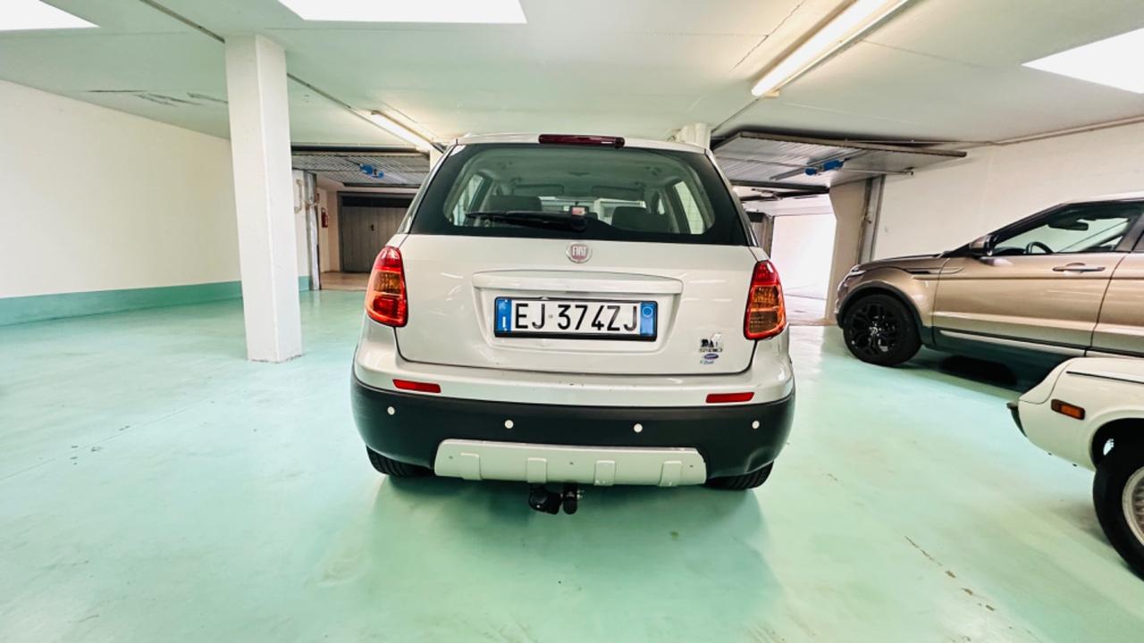 Fiat Sedici 1.6 16V 4x4. Benzina/metano.gancio di traino emologato