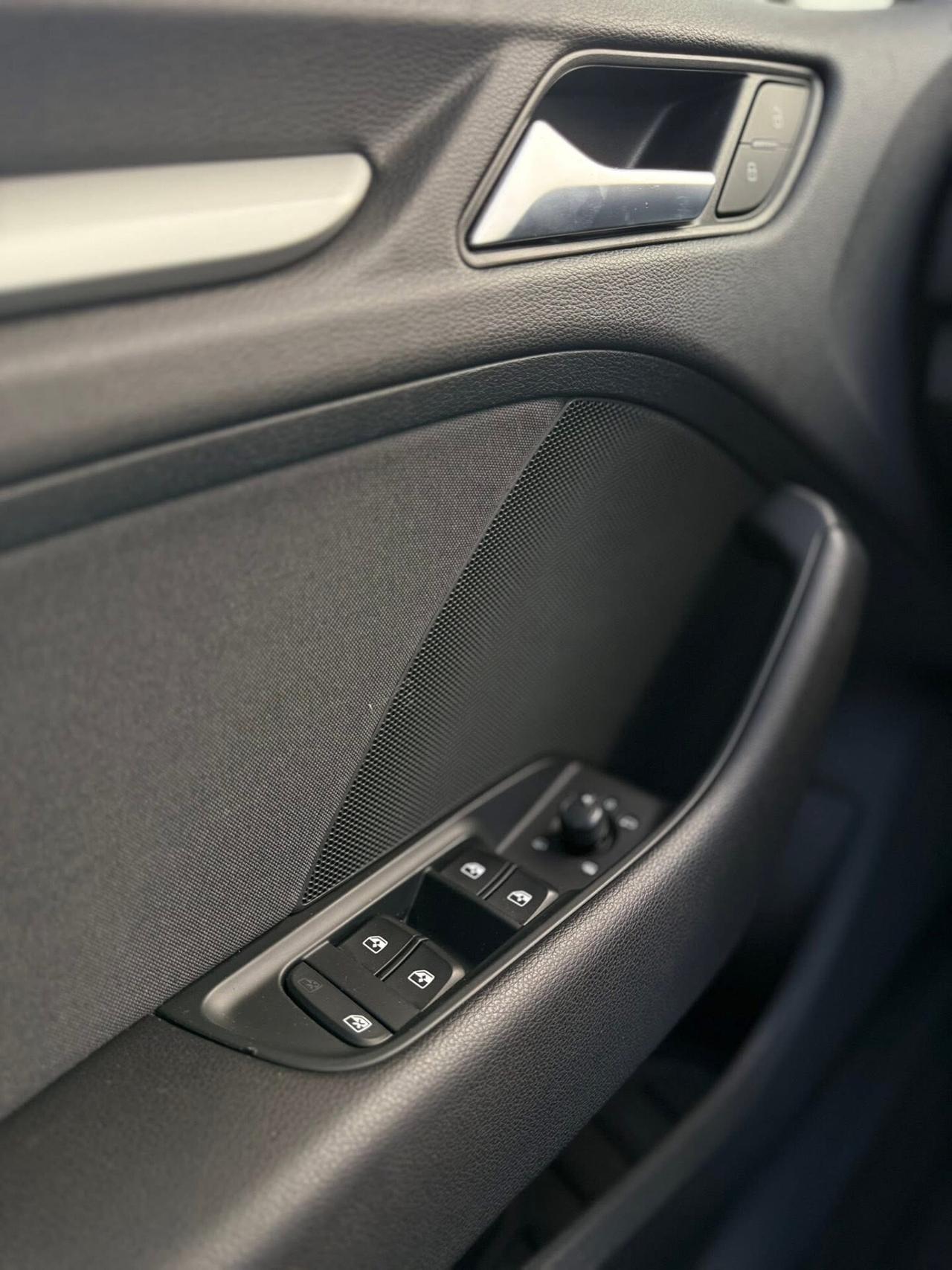 Audi A3 SPB 30 g-tron S tronic IDENTITY BLACK 2019