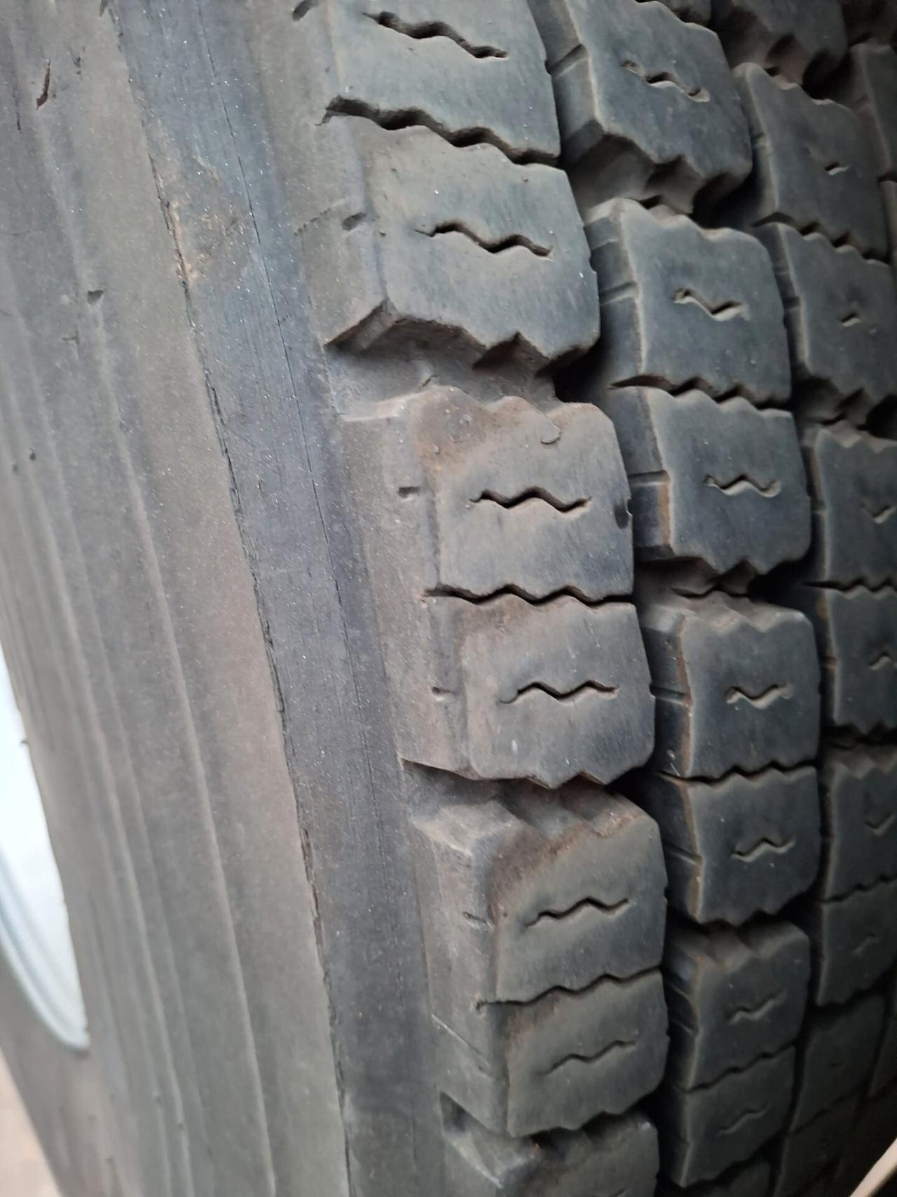 Iveco stralis 260 e 42 passo 4200 scarrabile 26 ton TAM