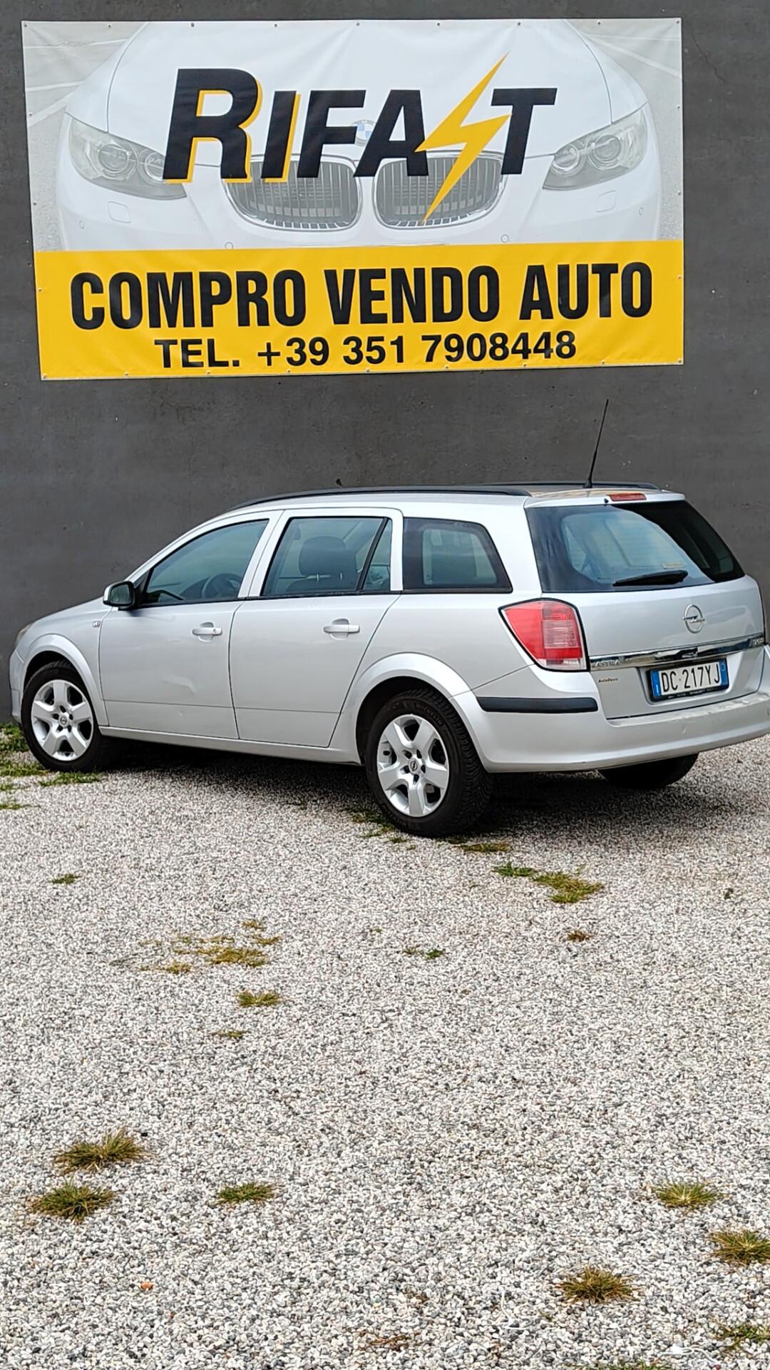 Opel Astra 1.7 CDTI 101CV 5 porte Cosmo
