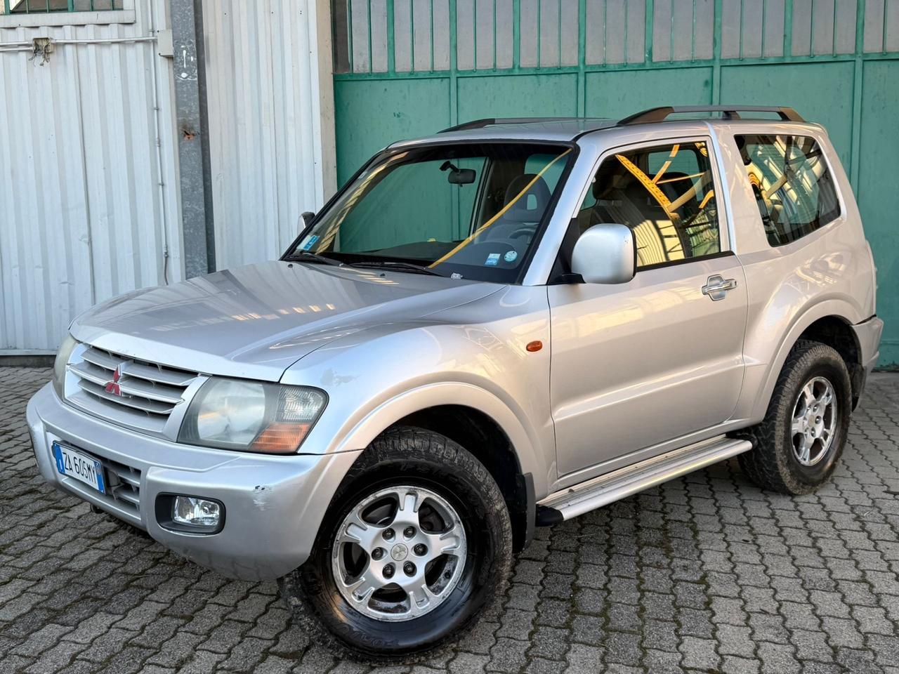 Mitsubishi Pajero 3.2 16V DI-D 3p. GLS1