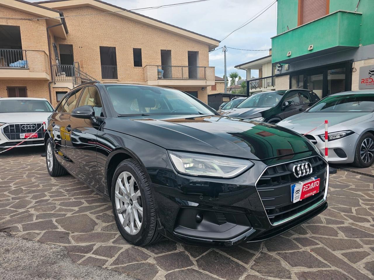 Audi A4 Avant 40 TDI S tronic Business