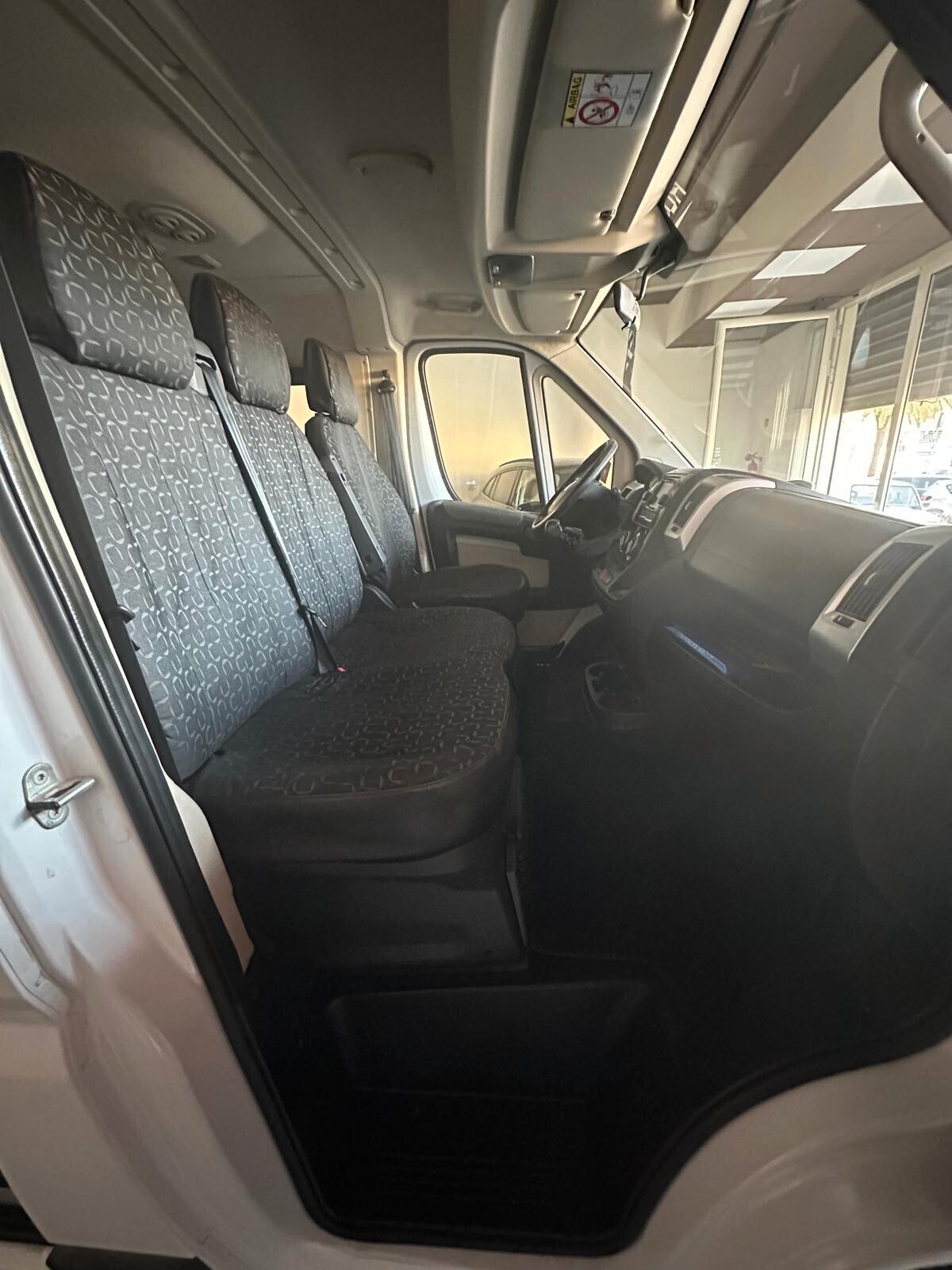 Fiat Ducato Trasporto persone 9 POSTI