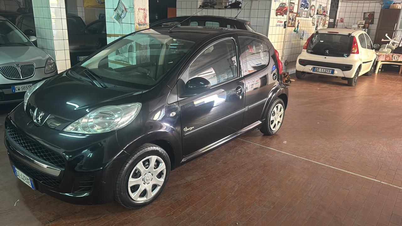 Peugeot 107 1.0 68CV 5p. Sweet Years