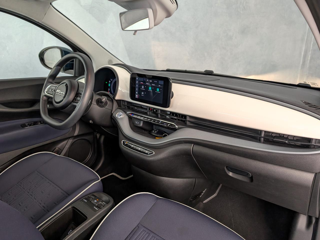 Fiat 500e 23,65 kWh Action