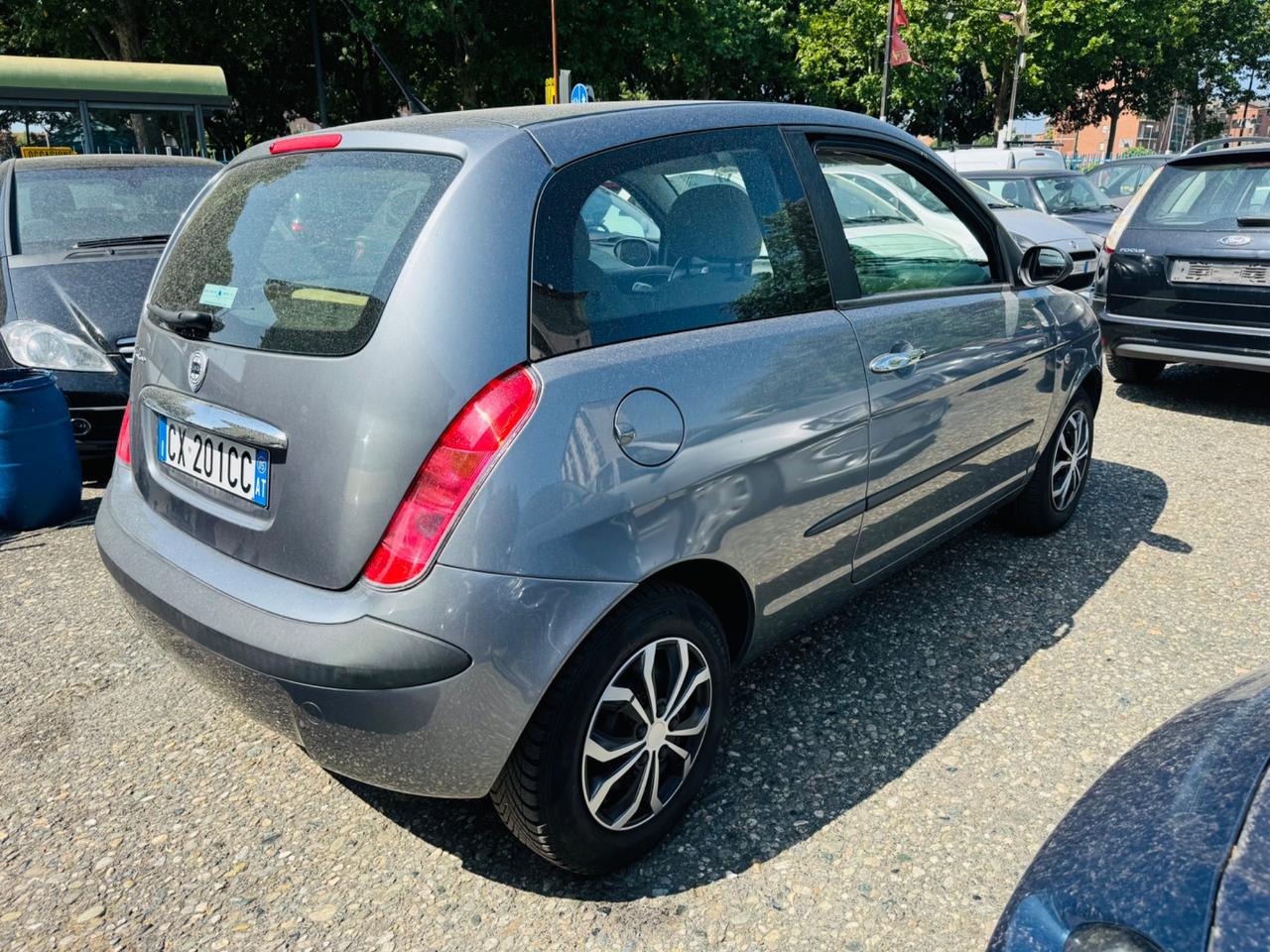 Lancia Ypsilon 1.2 Oro