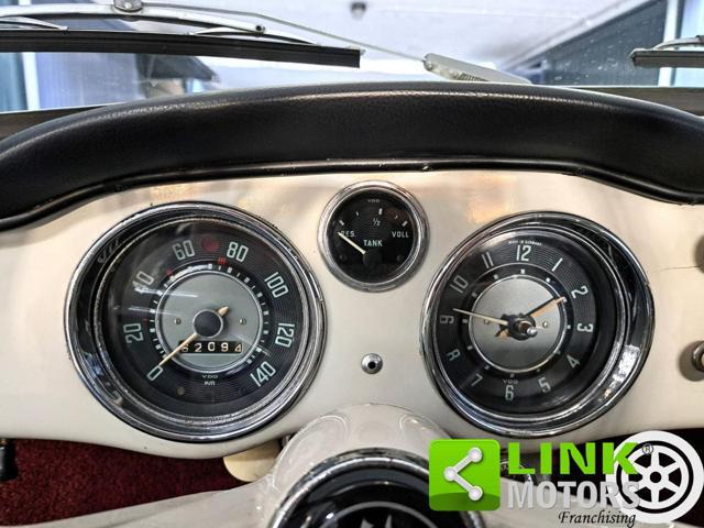 VOLKSWAGEN Karmann Ghia Coupe