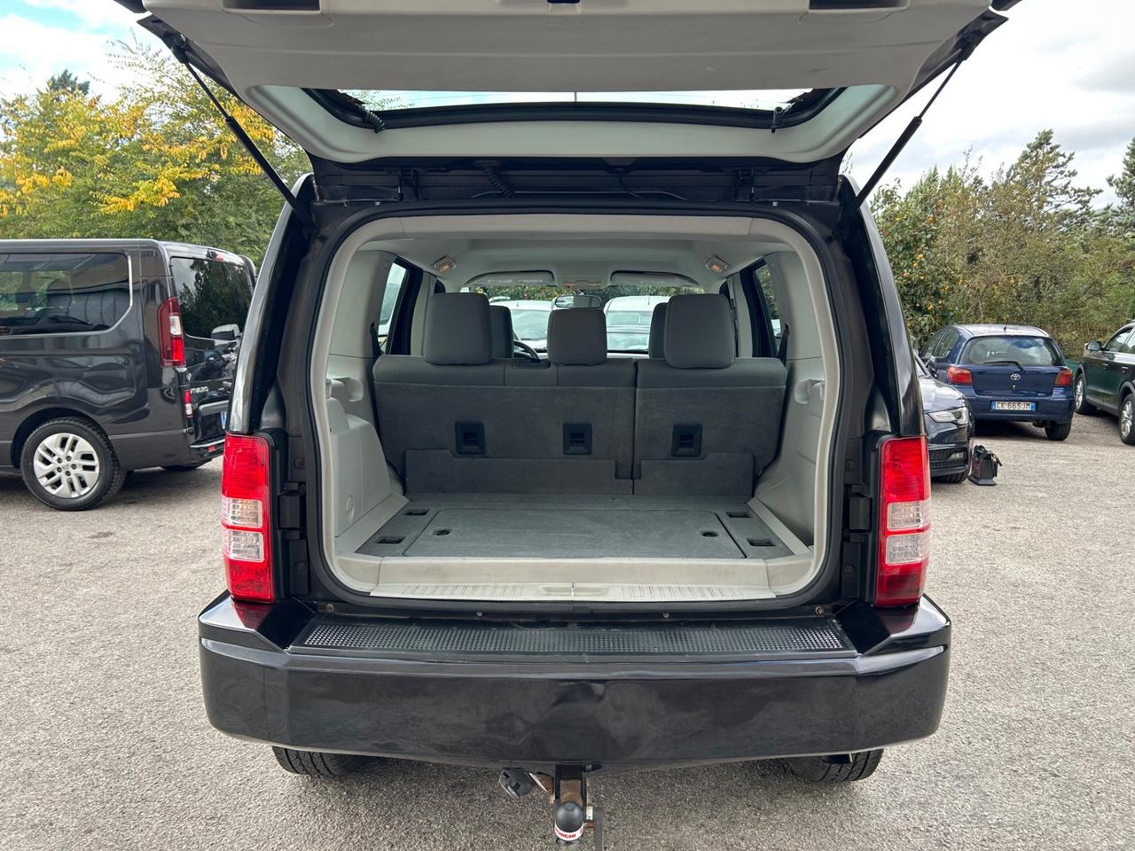 Jeep Cherokee 2.8 CRD 4X4 Gancio Traino 90000km