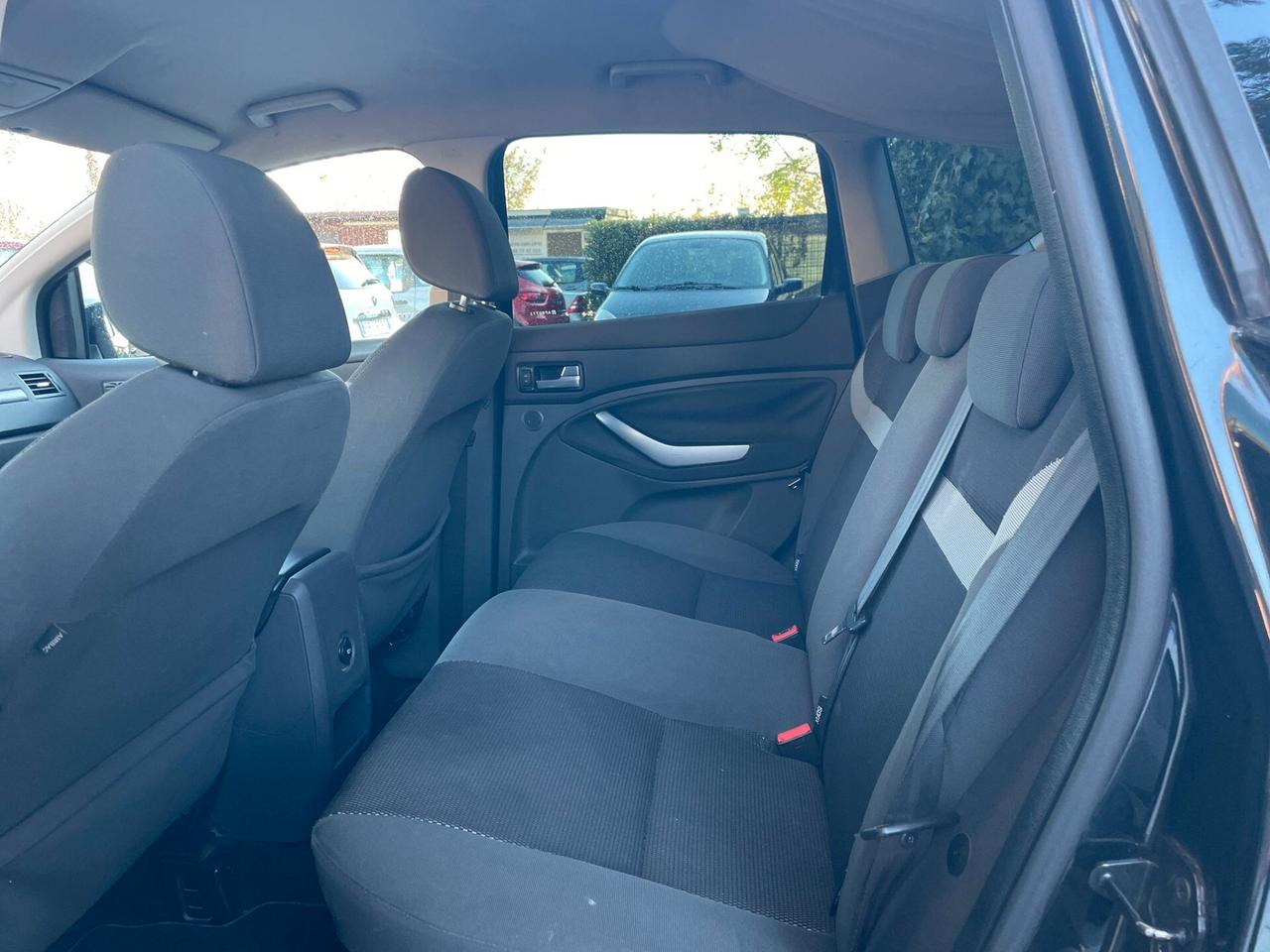 Ford Kuga 2.0 TDCi 136 CV 4WD Titanium DPF