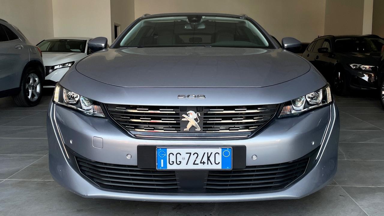 PEUGEOT 308 1.5 BLUEHDI ALLURE PACK 131CV - FULLE LED, VIRTUAL COCKPIT, NEOPATENTATI