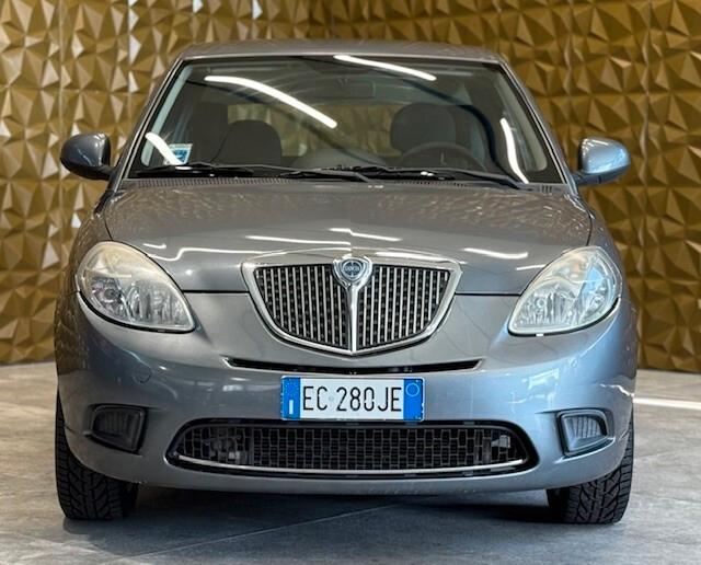 Lancia Ypsilon 1.2 Argento