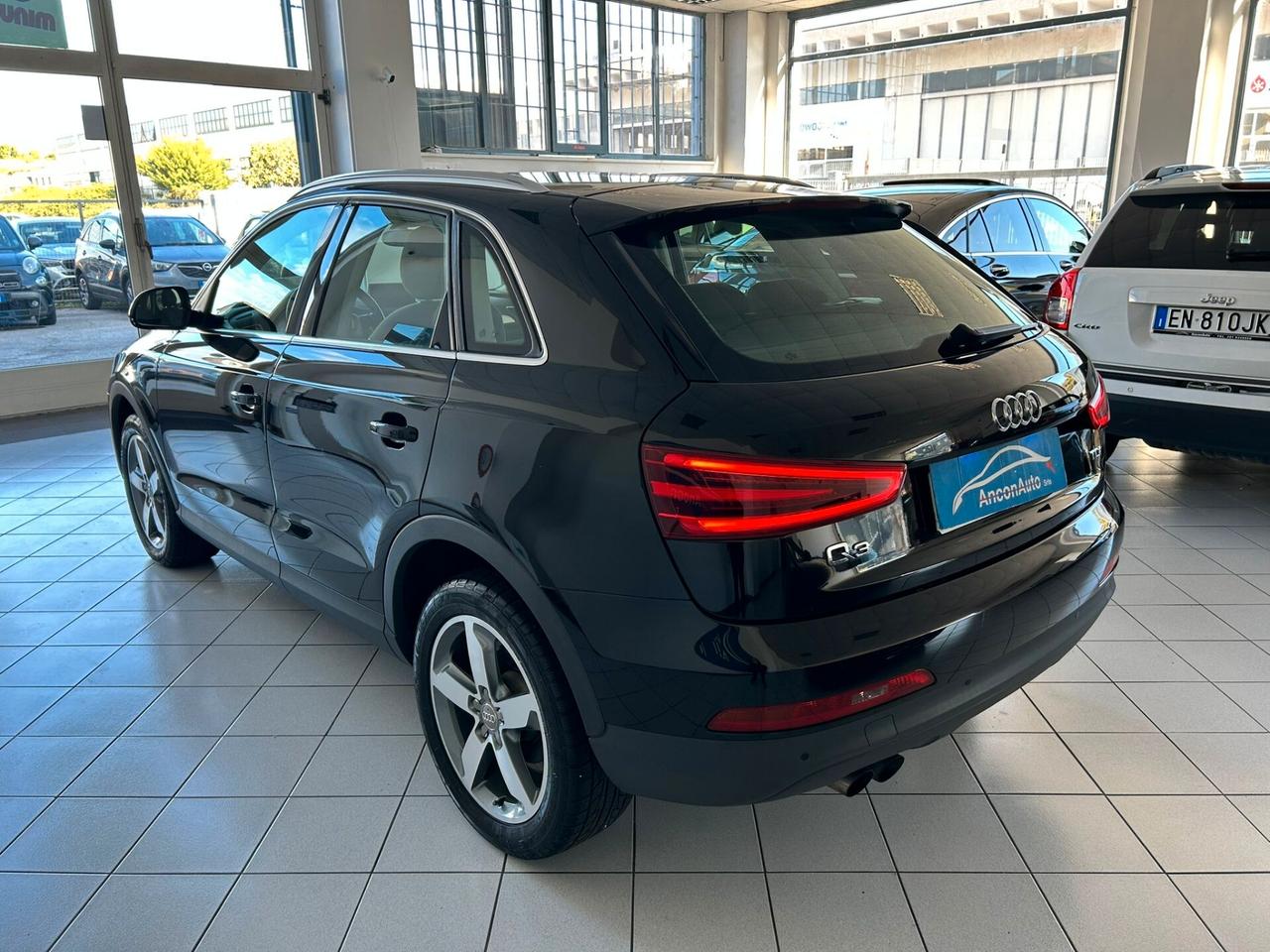 Audi Q3 2.0 TDI x neopatentati 2012
