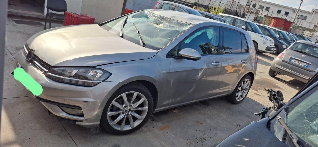 2017 INCIDENTATA Volkswagen Golf 1.6 TDI 115 CV 5p. Sport BlueMotion Technology