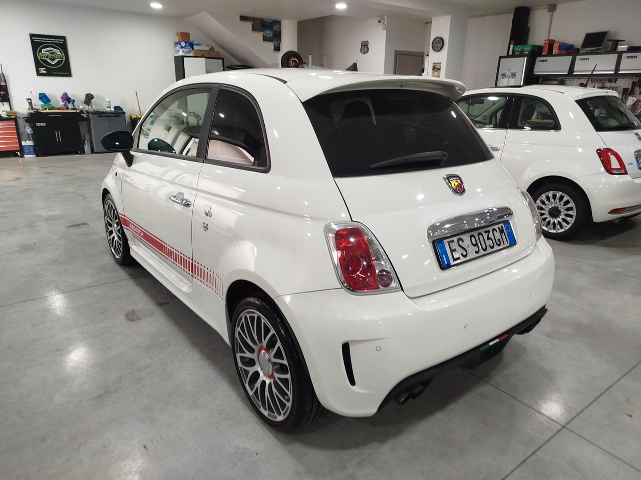 Abarth 500 1.4 Turbo T-Jet Custom