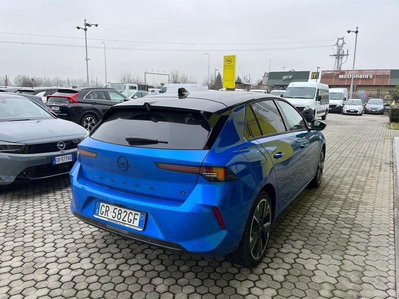 Opel Astra-e 156 CV GS