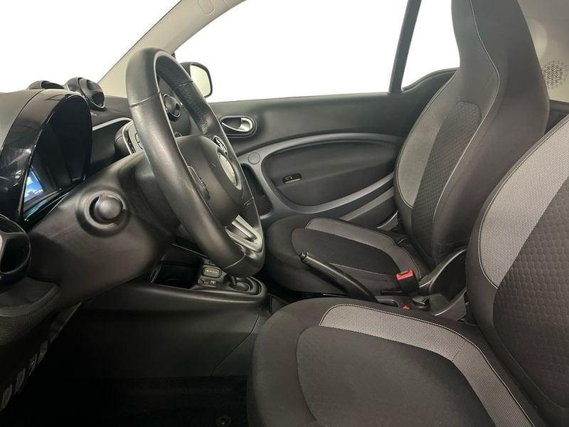 smart fortwo EQ Pure