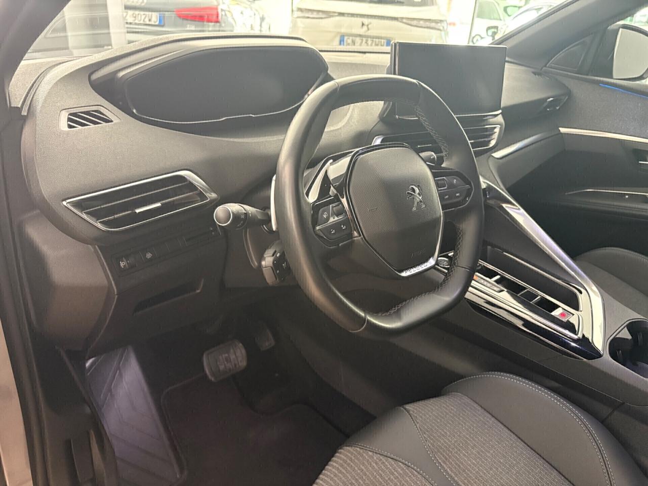 Peugeot 3008 BlueHDi 130cv EAT8 ALLURE